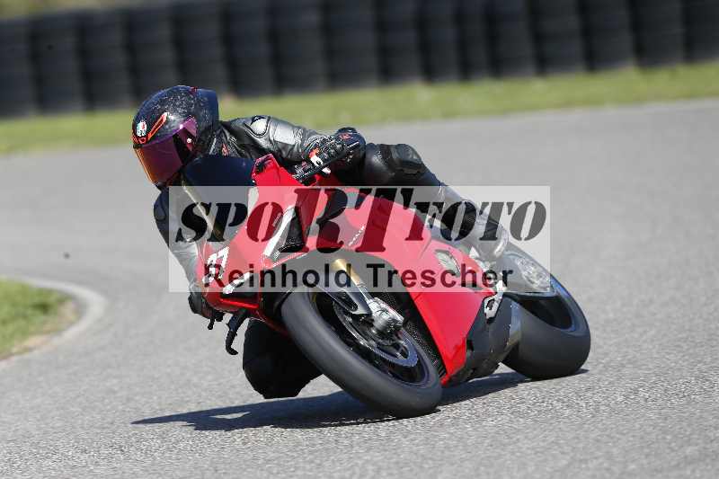 /Archiv-2025/42 07.08.2025 Peter Studer Girls Day ADR/Gruppe orange/37